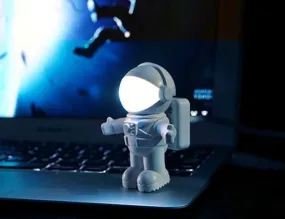 Creative USB LED Astronaut Bulb