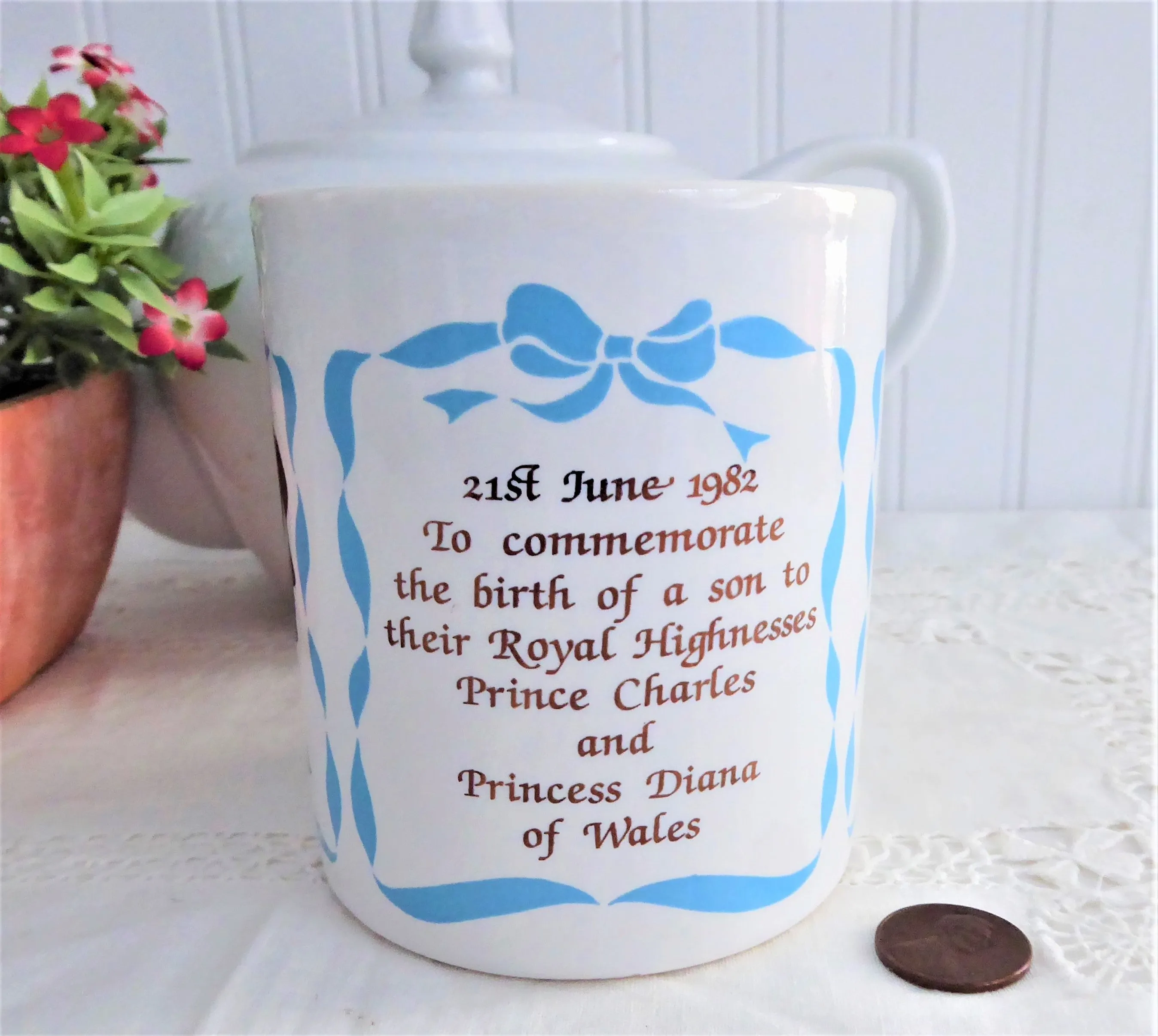 Gold Profiles Prince William Birth Mug 1982 Son Of Charles And Diana