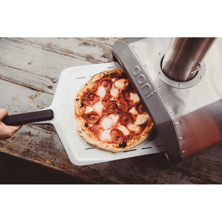 Karu Wood and Charcoal-Fired Portable Pizza Oven