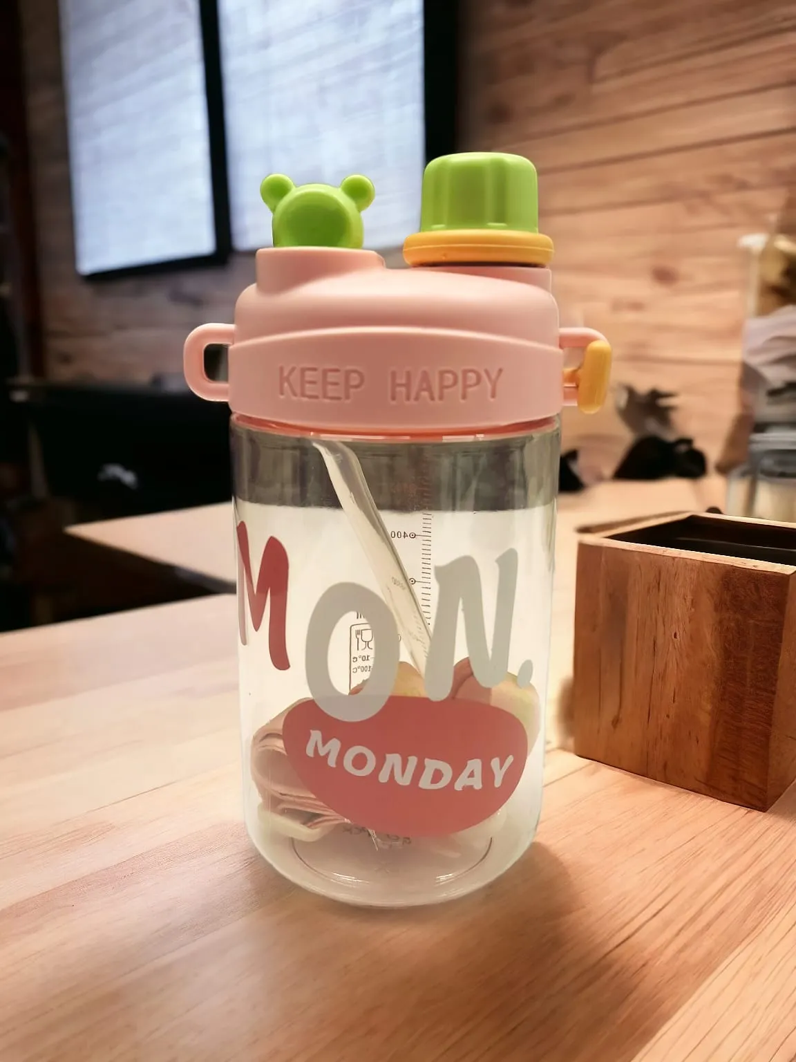 Keep Happy Theme Water Bottle(550ml)