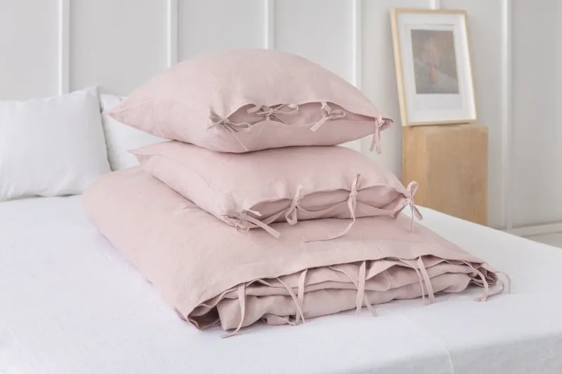 Pale Pink linen duvet cover with ties