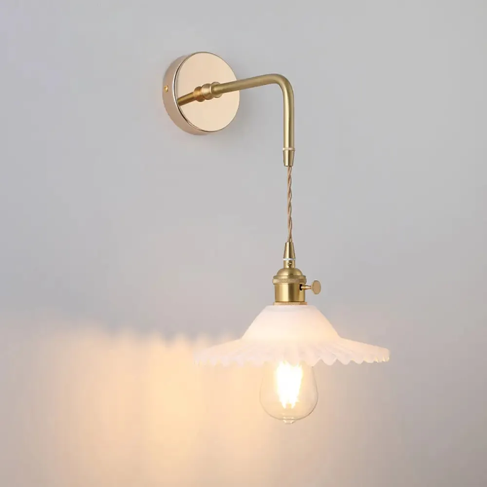 Vintage Single-Bulb Bedside Wall Mounted Lamp in Gold - Shaded Glass Wall Light Fixture